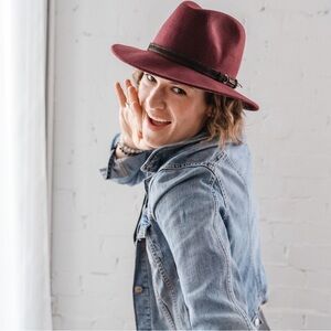 Meet your Posher, Erica